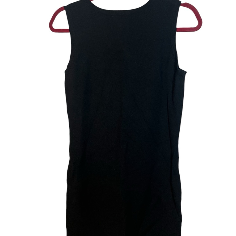 A cute dress in merino wool.  It’s black and a size medium - Picture 6 of 6